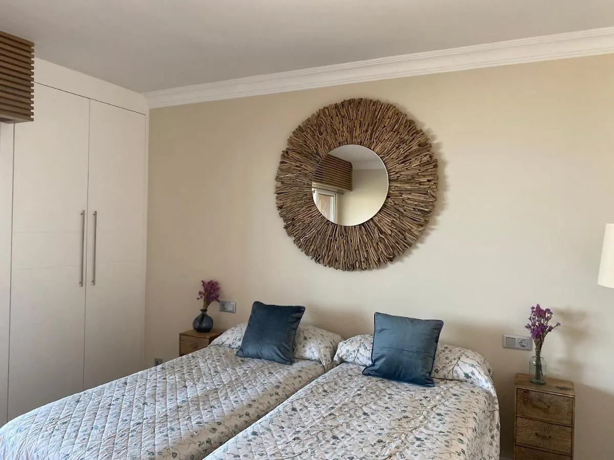 Oh!Marbella Mia Apartment 0*, Marbella